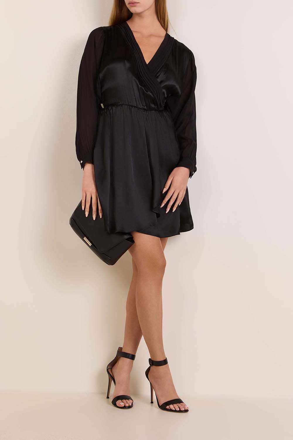 שמלת מיני סאטן